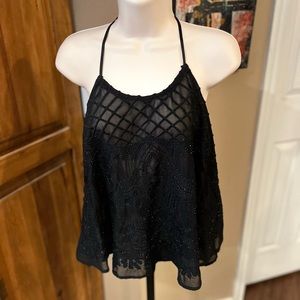Sixes & Sevens black tank with beaded detail on the front very flattering! 💗